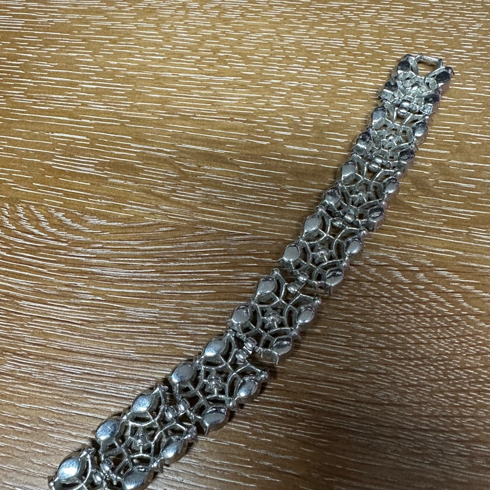 TRIFARI 1950s GREAT BLUE AURORA STONES BRACELET - SILVER TONE - Picture 4 of 10